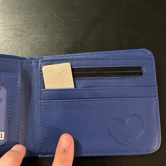 NWT Tata BT21 Wallet! - Picture 7 of 8